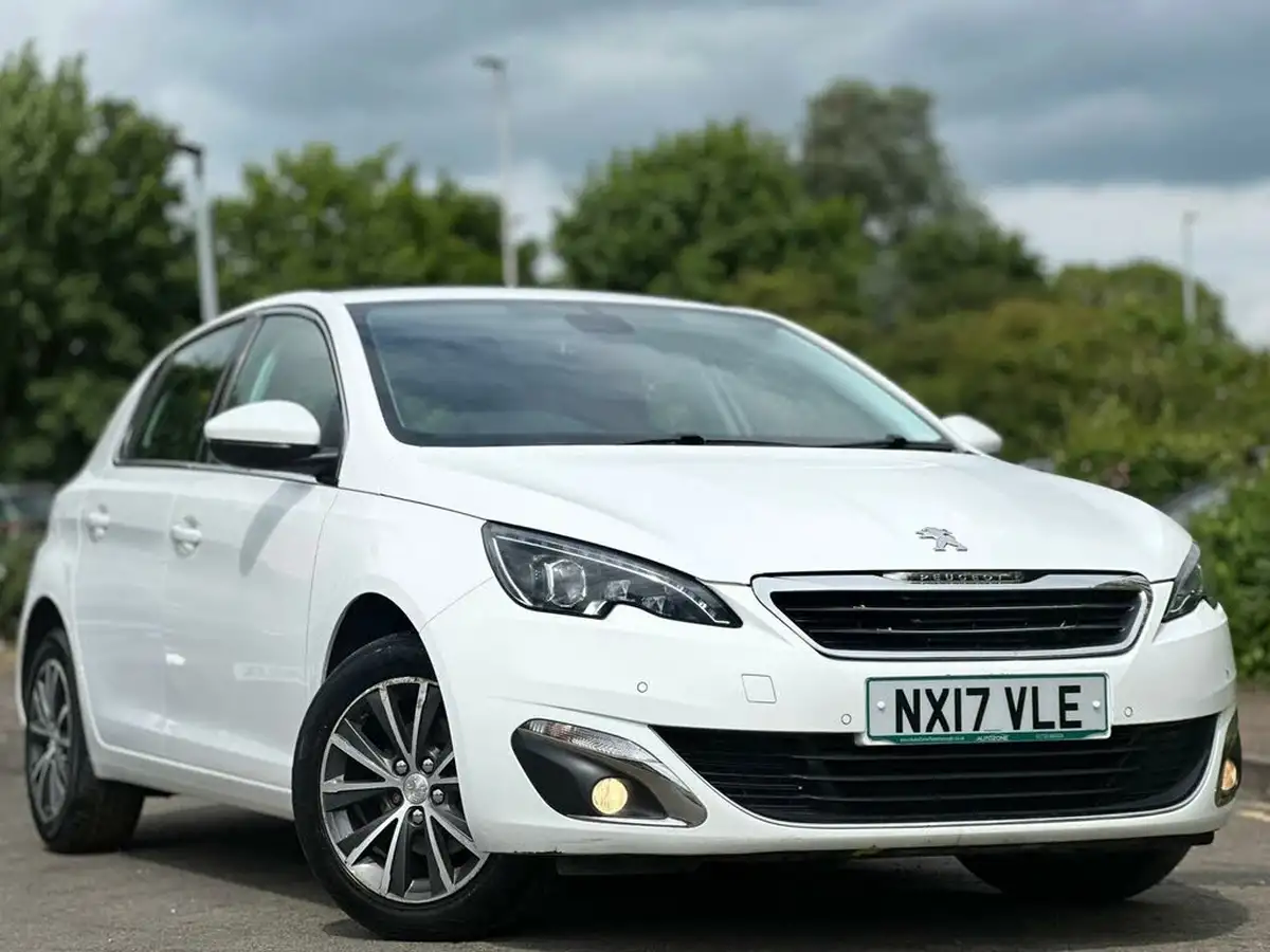 2017-peugeot-308-16-bluehdi-allure-big-0