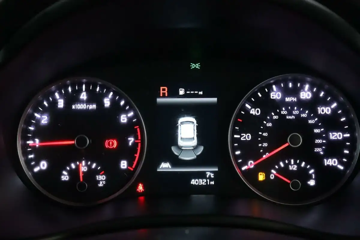 2022-kia-stonic-10-t-gdi-2-big-29