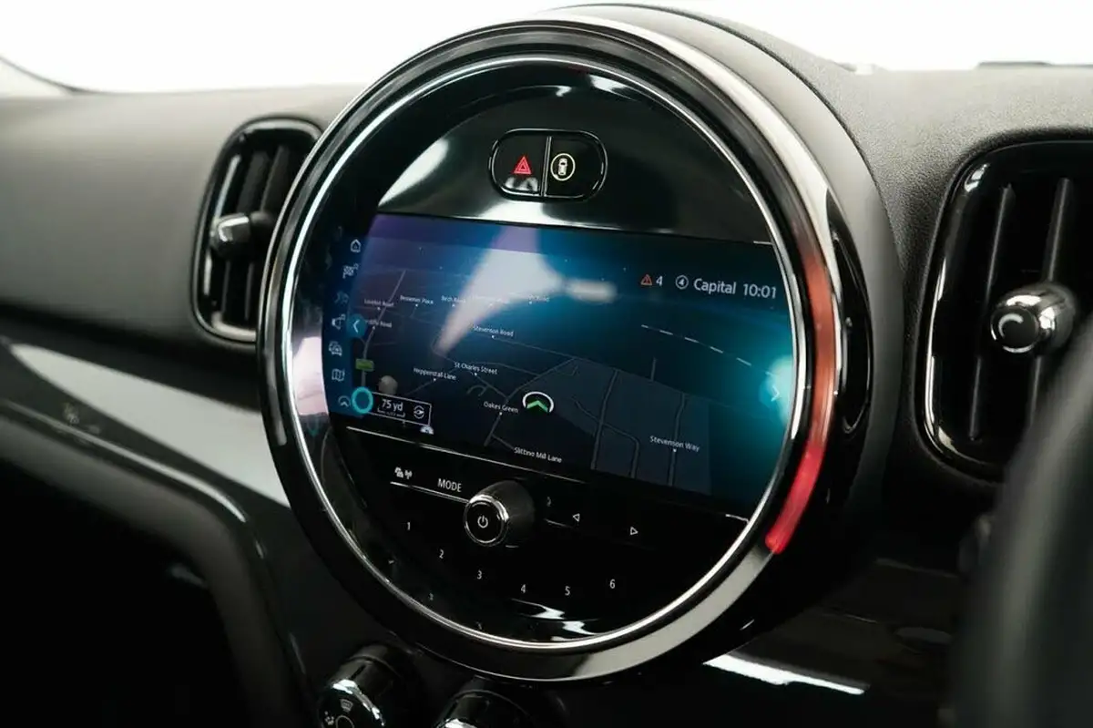 2022-mini-countryman-15-cooper-classic-auto-big-32