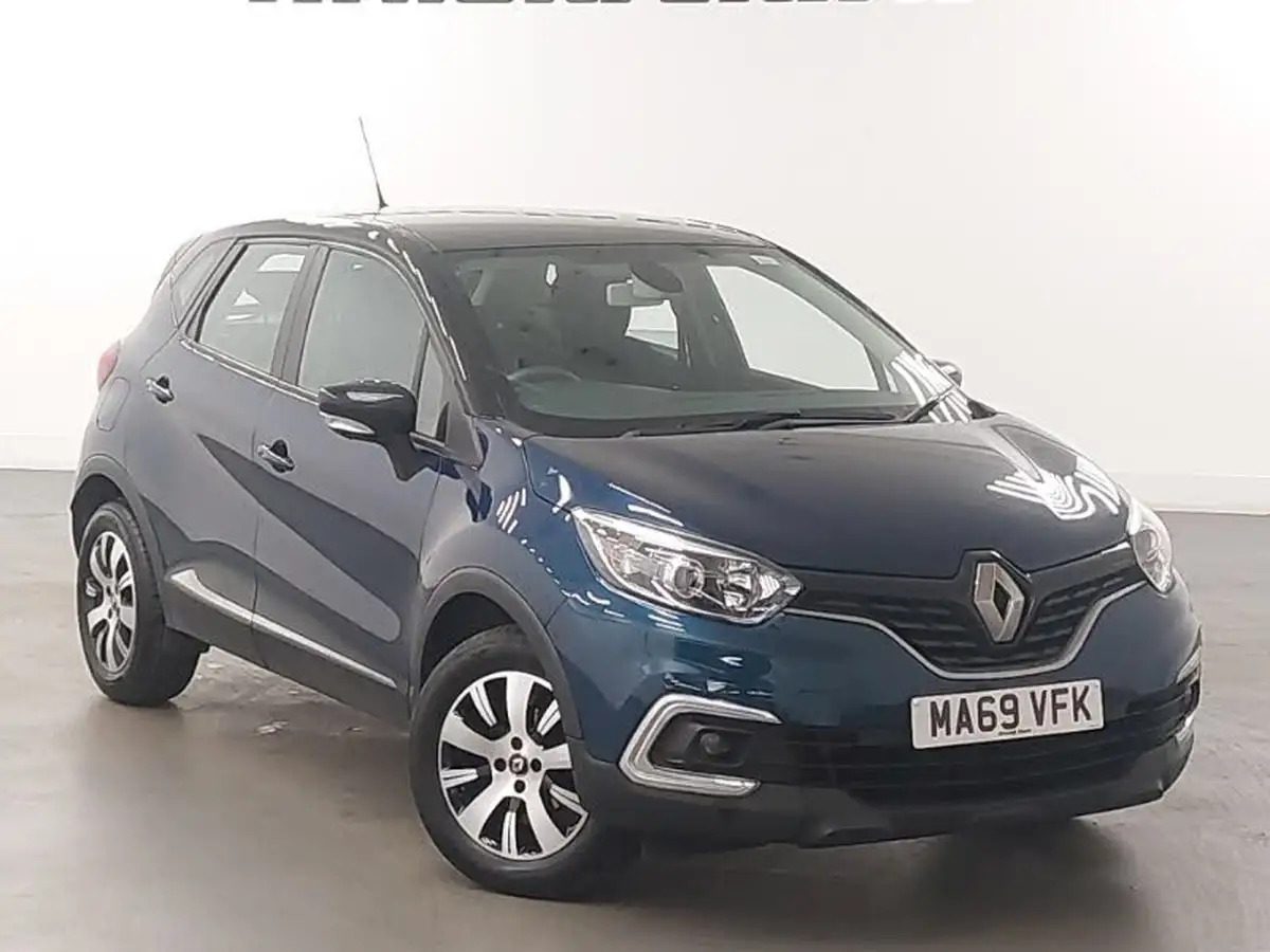 2019-renault-captur-09-tce-play-big-18