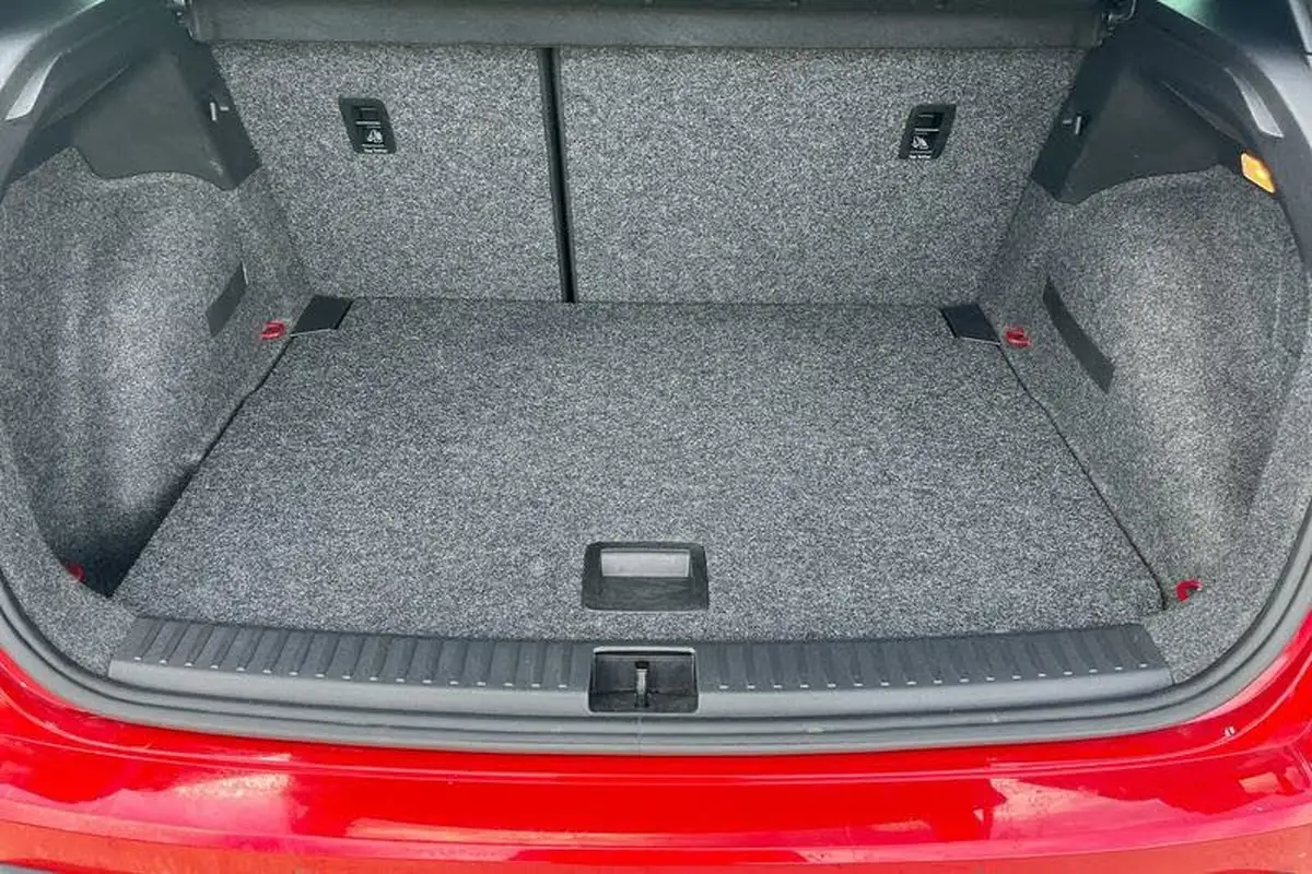 2021-seat-arona-10-tsi-fr-red-edition-big-20