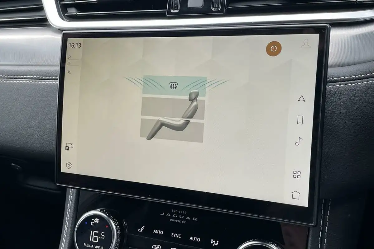 2021-jaguar-f-pace-20-d200-r-dynamic-s-mhev-big-17