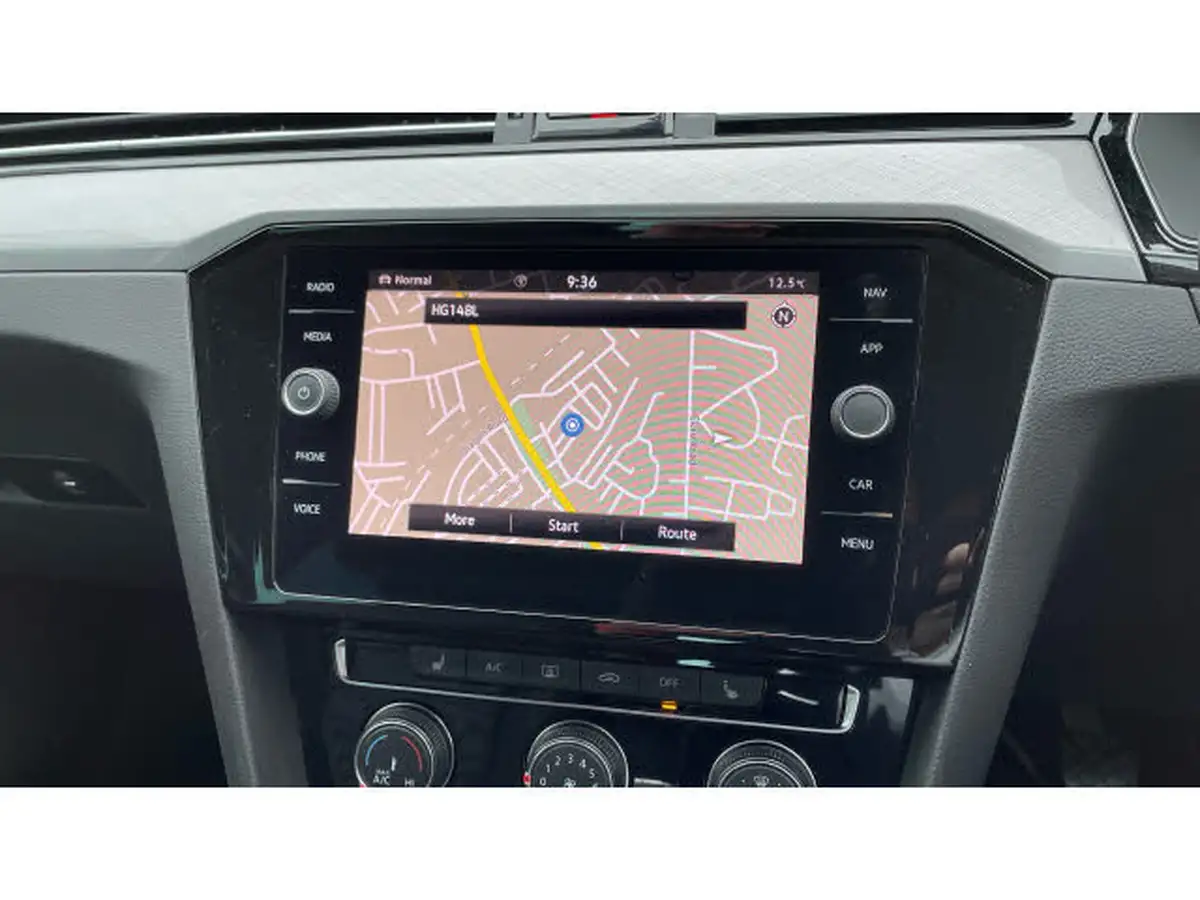 2020-volkswagen-passat-15-tsi-sel-saloon-4d-big-36