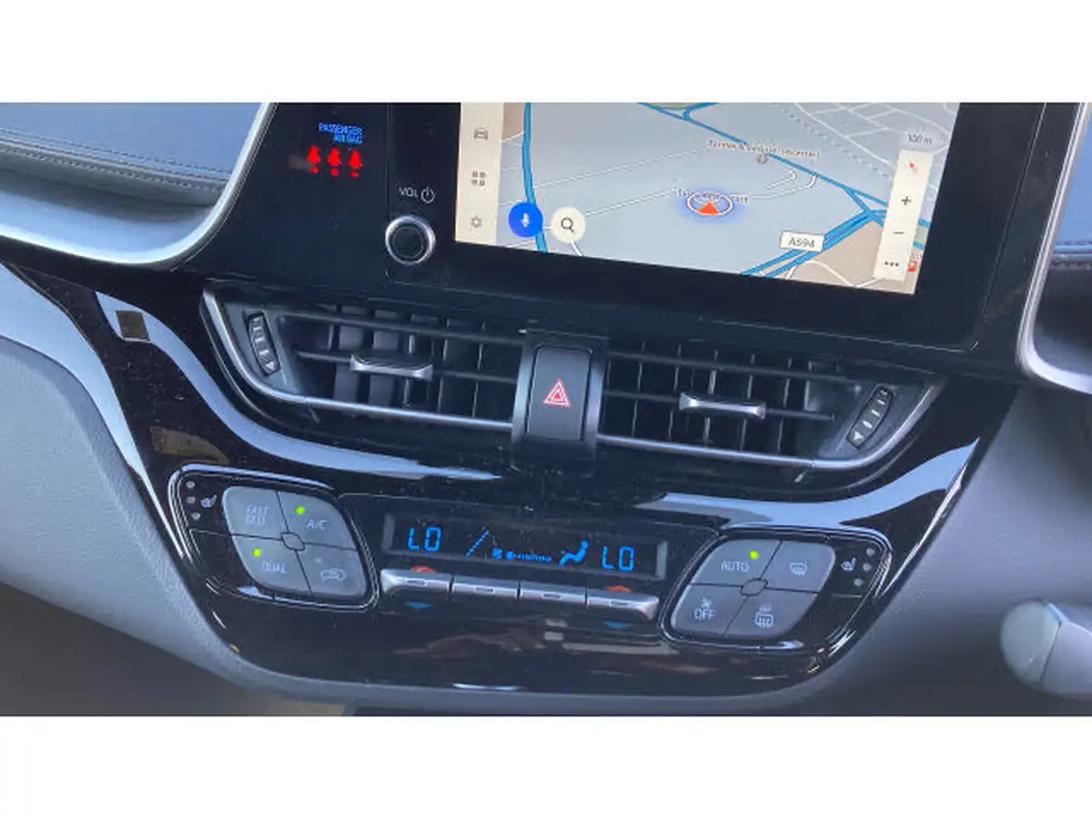2023-toyota-c-hr-18-vvt-i-gr-sport-big-39