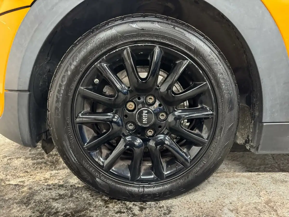 2015-mini-cooper-15-cooper-3d-big-13