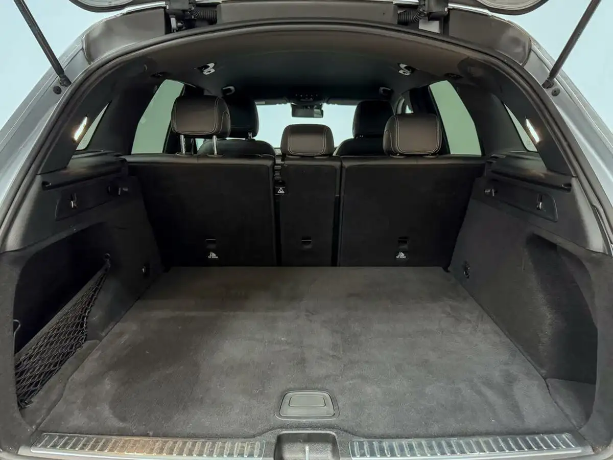 2022-mercedes-benz-glc-class-20d-glc220d-amg-line-premium-195ps-station-wagon-5d-1950cc-4matic-plus-big-8