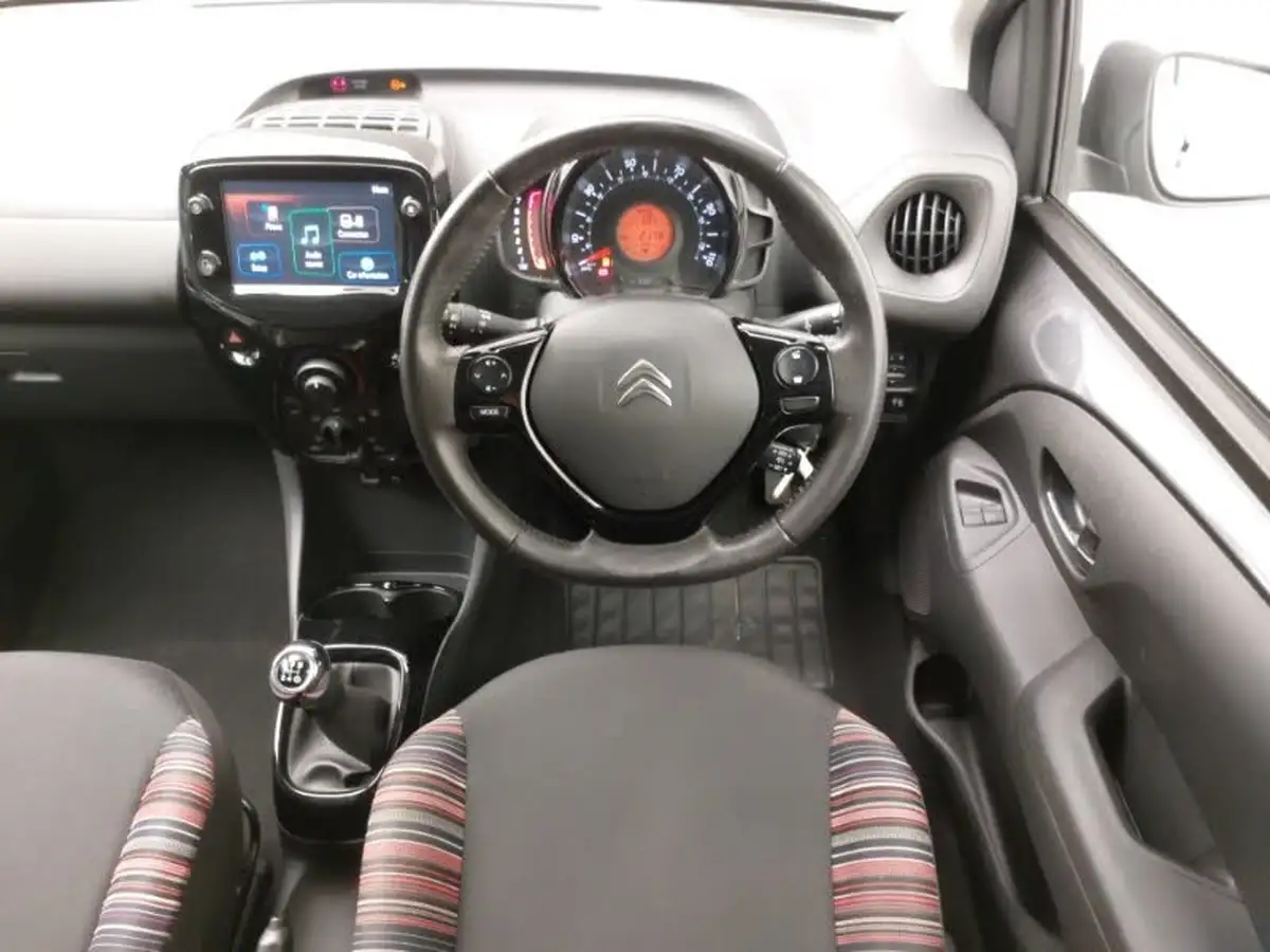 2021-citroen-c1-10-vti-shine-5d-big-6