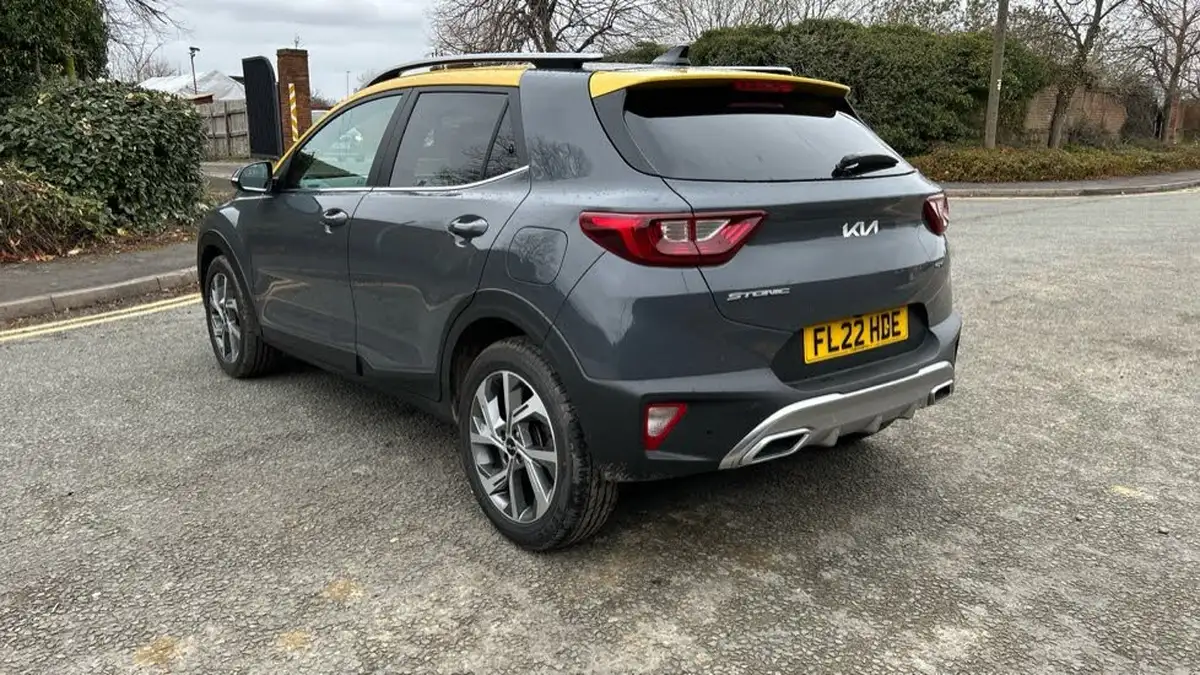 2022-kia-stonic-10-t-gdi-gt-line-s-big-28