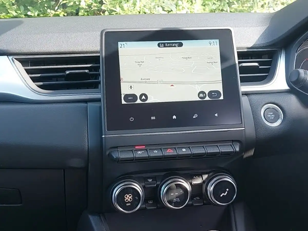 2024-renault-captur-10-tce-techno-big-10