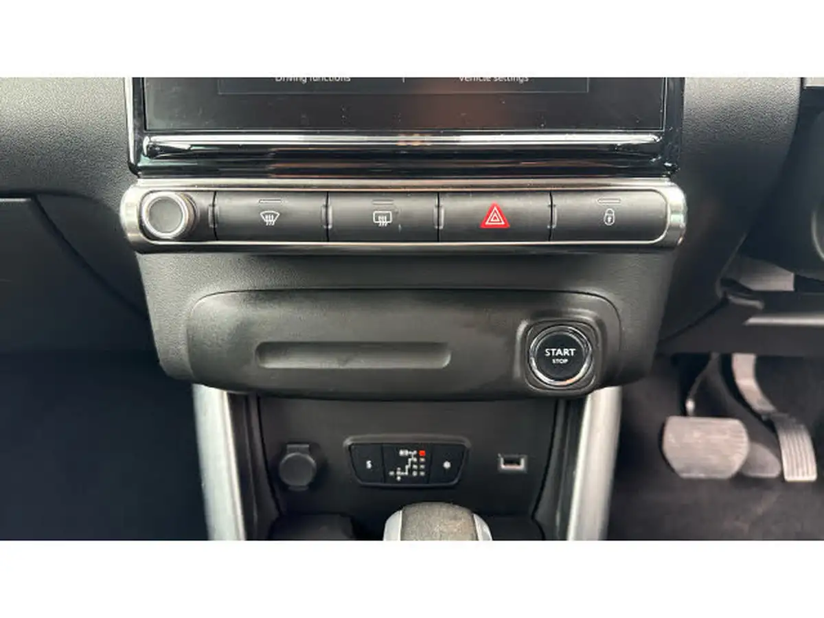 2018-citroen-c3-aircross-12-puretech-flair-110ps-ss-eat6-big-32