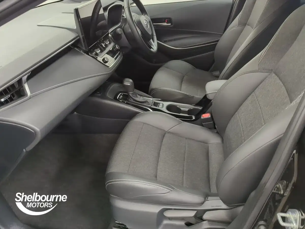 2024-toyota-corolla-18-vvt-i-design-touring-sports-big-7