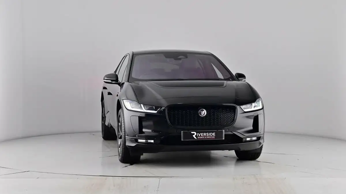 2023-jaguar-i-pace-ev400-hse-black-big-52