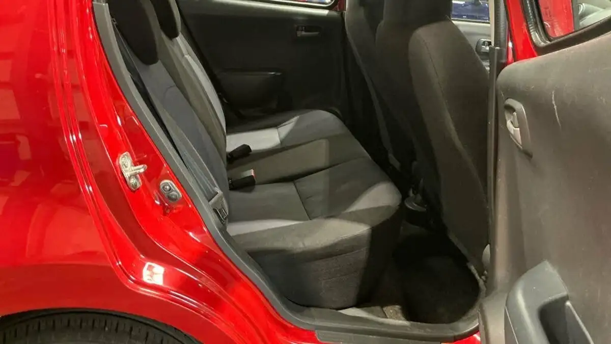2014-suzuki-alto-10-sz-big-13