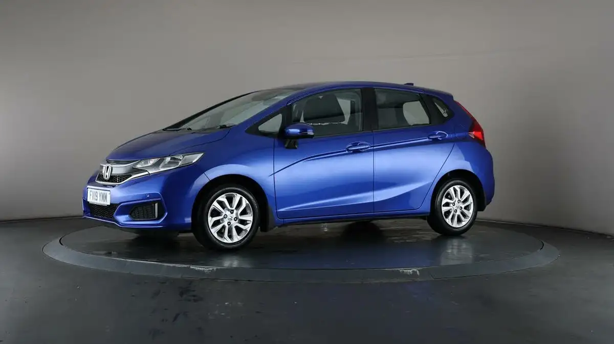 2019-honda-jazz-13-i-vtec-se-big-38
