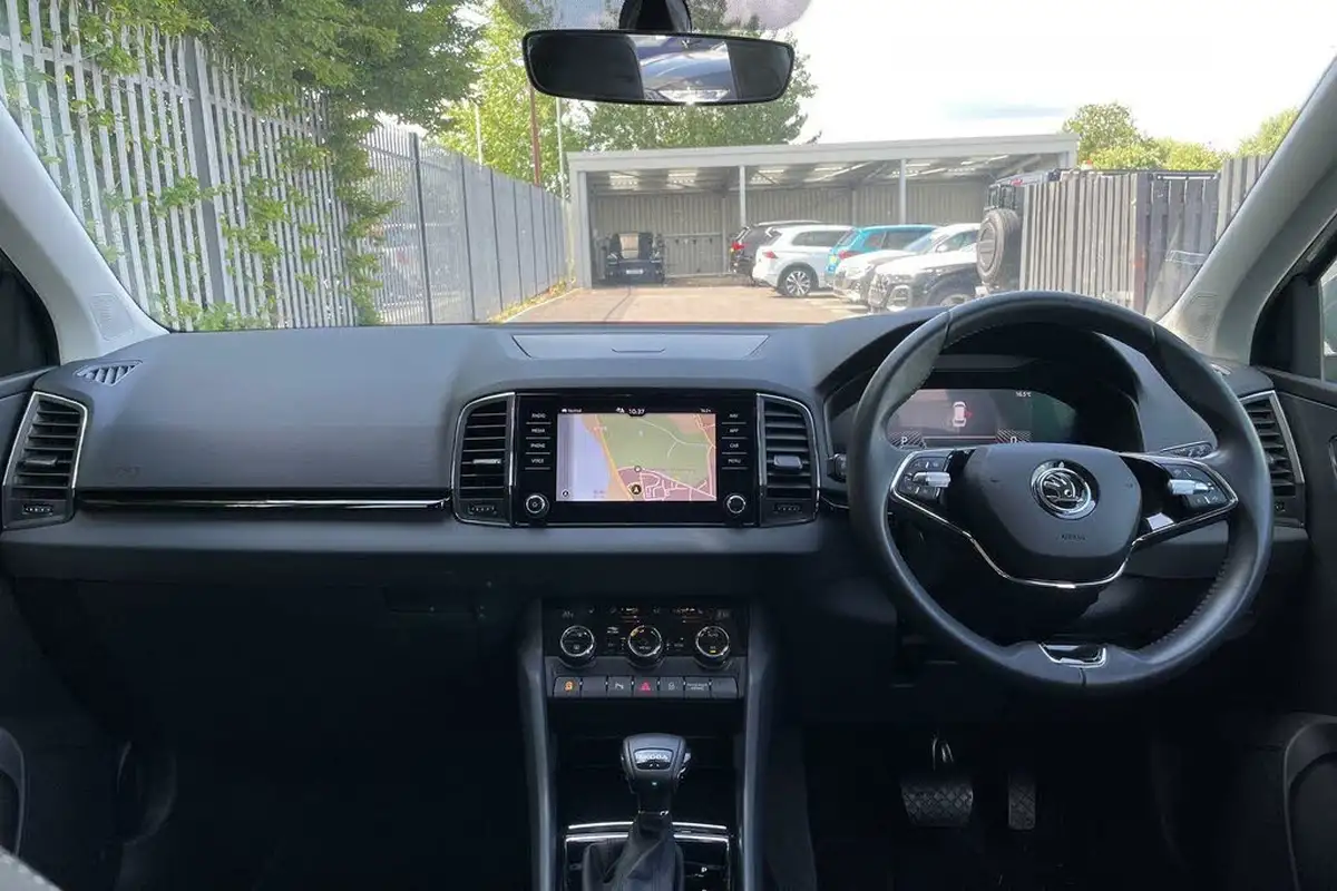 2023-skoda-karoq-15-tsi-se-l-dsg-big-2