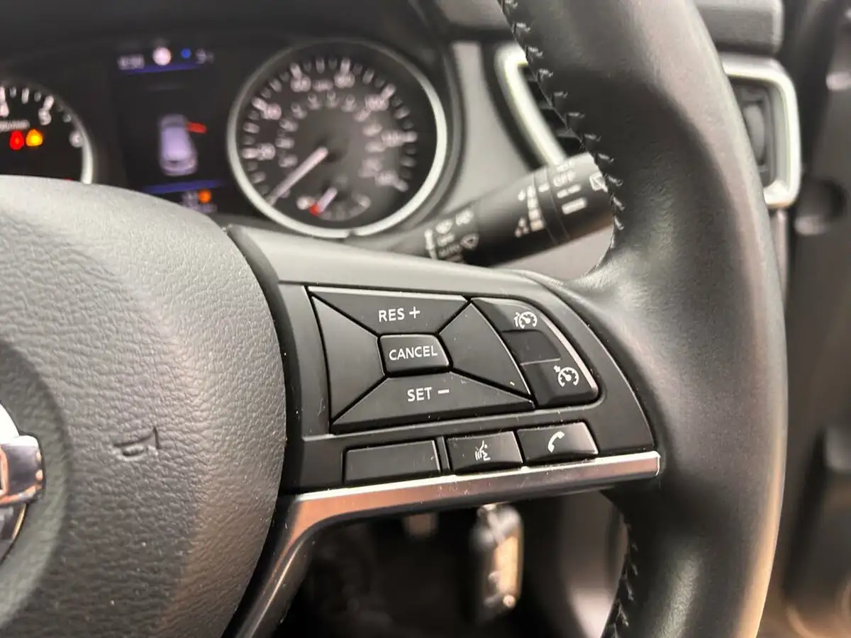 2019-nissan-qashqai-13-dig-t-acenta-premium-140ps-big-40