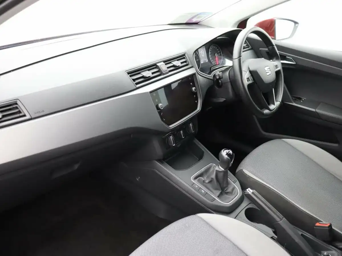 2018-seat-ibiza-10-tsi-se-technology-big-10