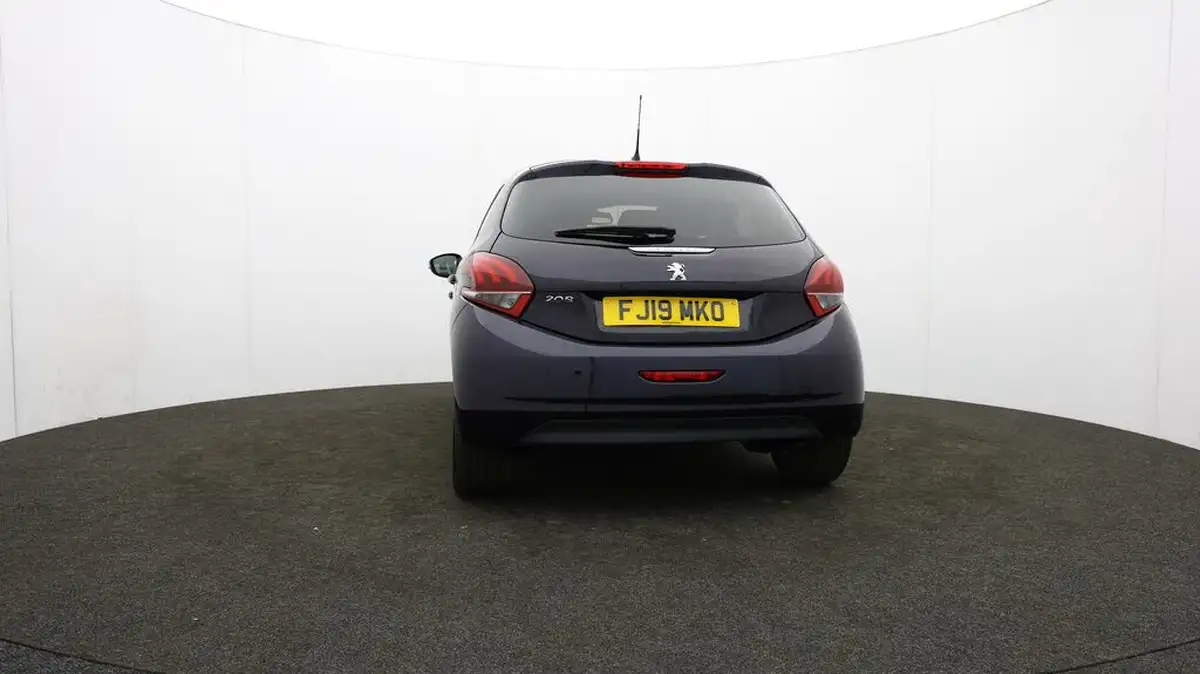 2019-peugeot-208-12-puretech-signature-big-43