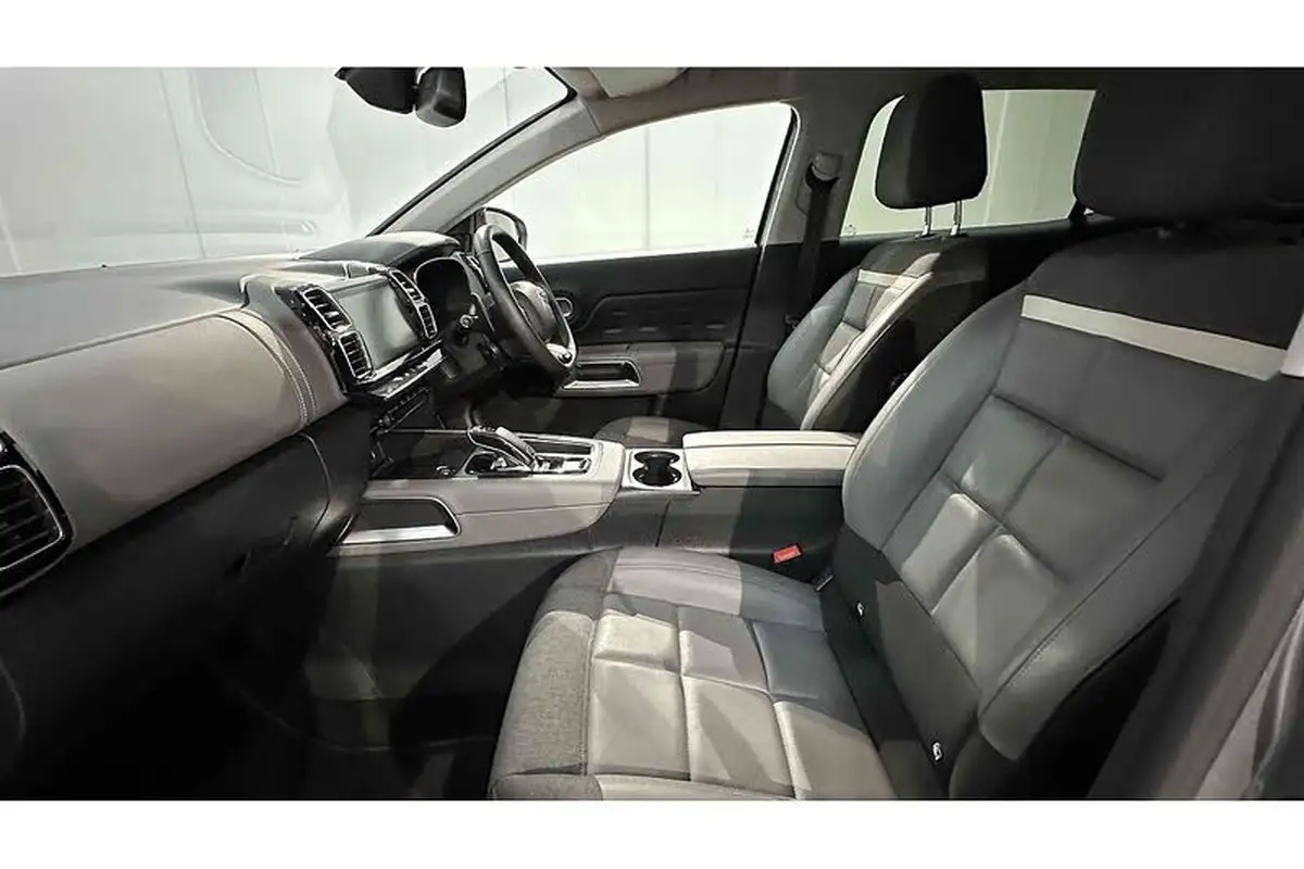 2020-citroen-c5-aircross-12-puretech-flair-plus-eat8-big-18