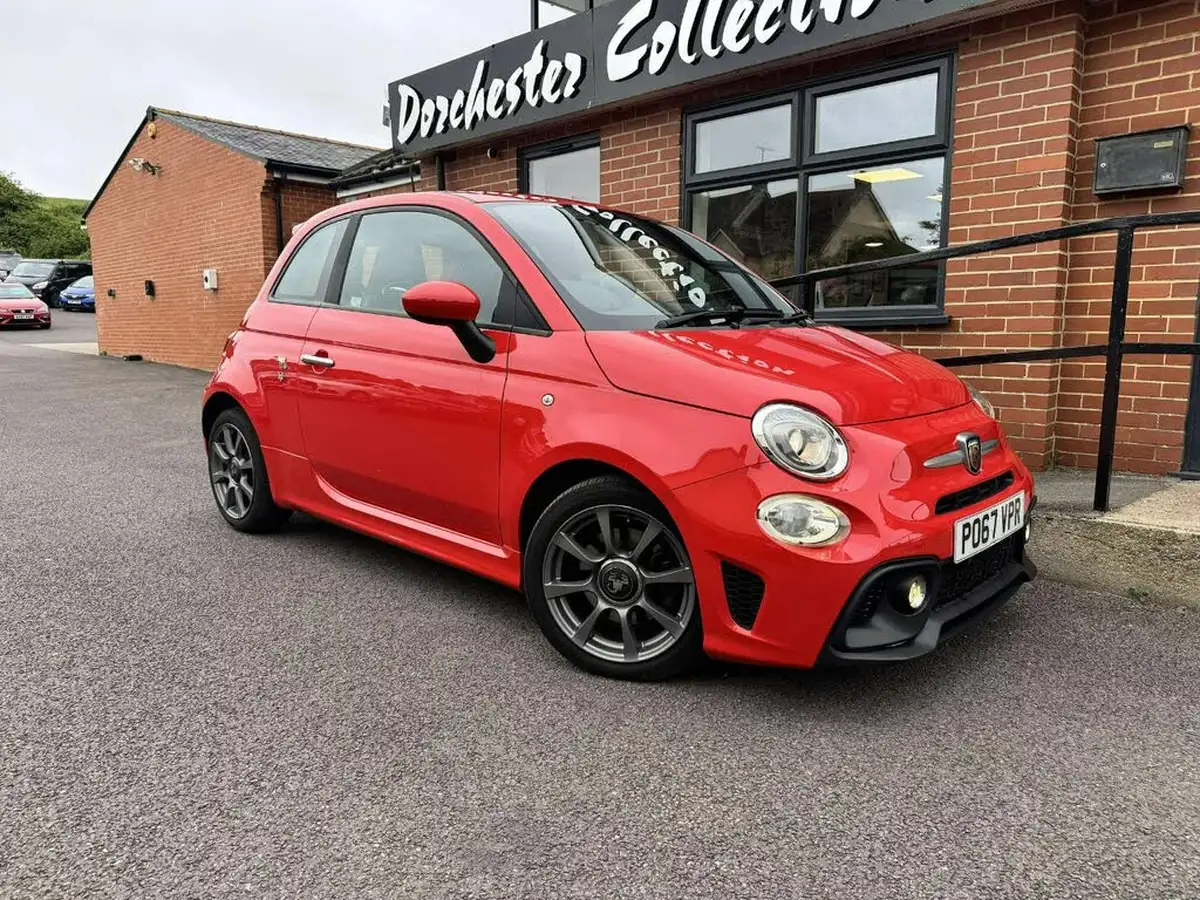 2017-abarth-595-14-tjet-big-12