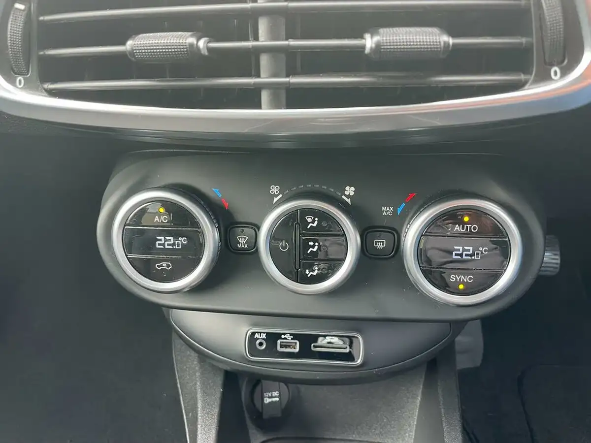 2016-fiat-500x-16multijet-cross-plus-big-21