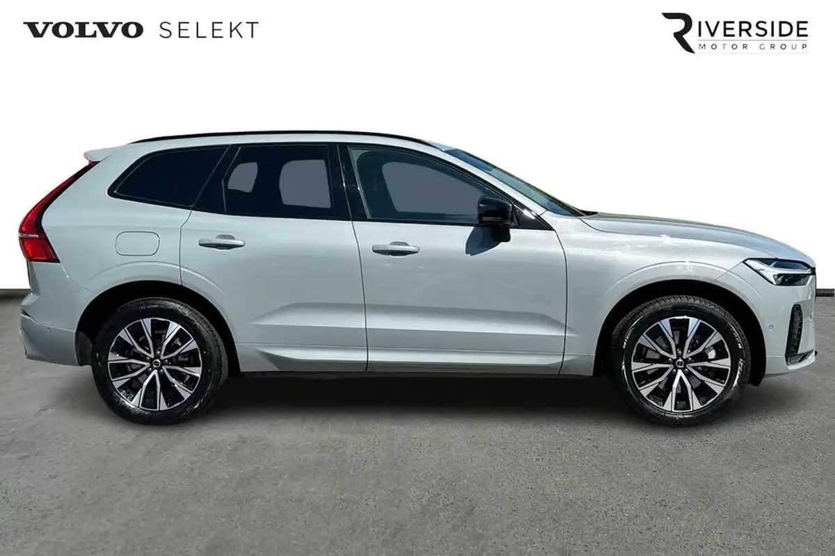 2024-volvo-xc60-20-b5-plus-big-3