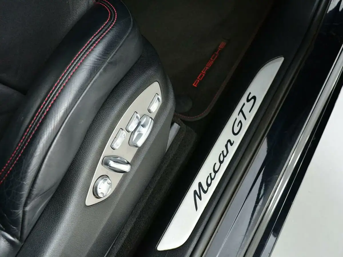 2018-porsche-macan-30-gts-big-21