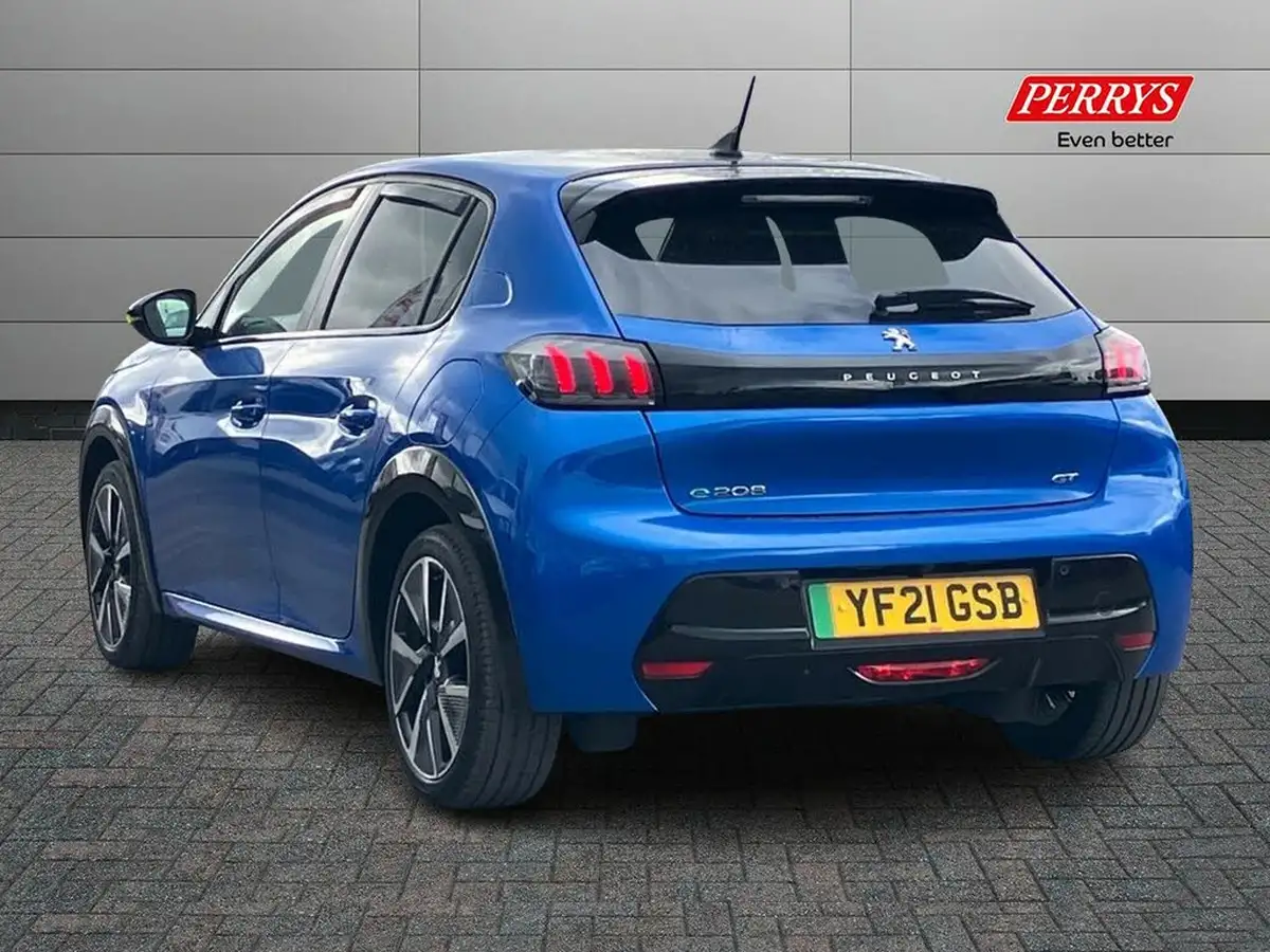 2021-peugeot-208-e-gt-premium-big-1