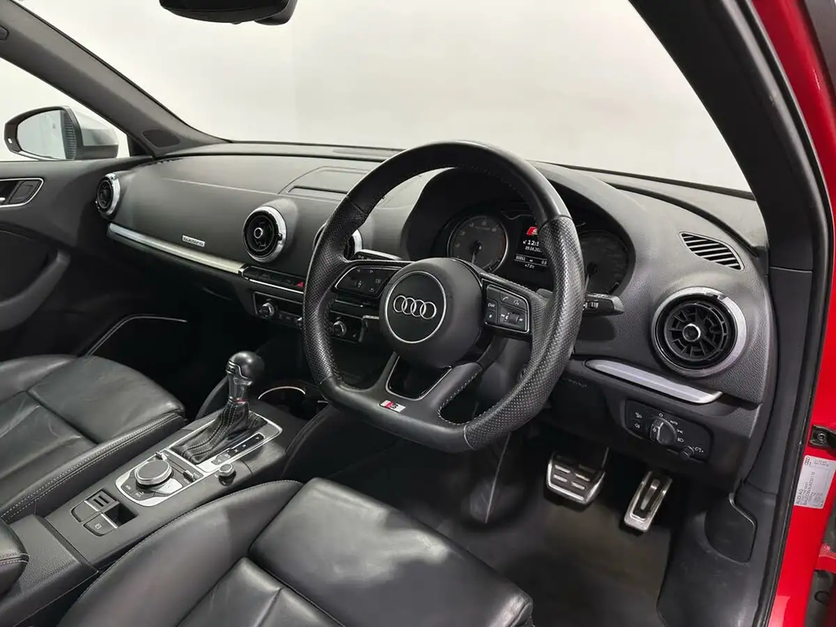 2017-audi-s3-20-tfsi-nav-hatchback-3d-s-tronic-big-9