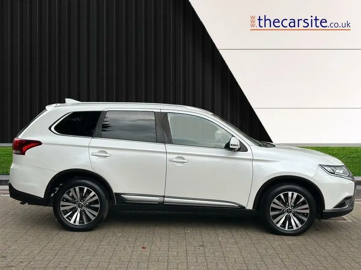 2020-mitsubishi-outlander-20-exceed-big-6