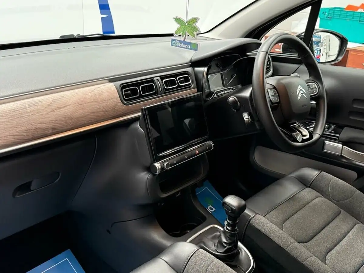 2022-citroen-c3-15bluehdi-shine-plus-ss-big-3
