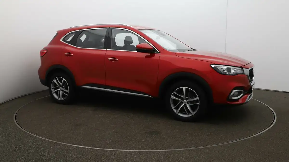 2022-mg-hs-15t-gdi-excite-162ps-big-44