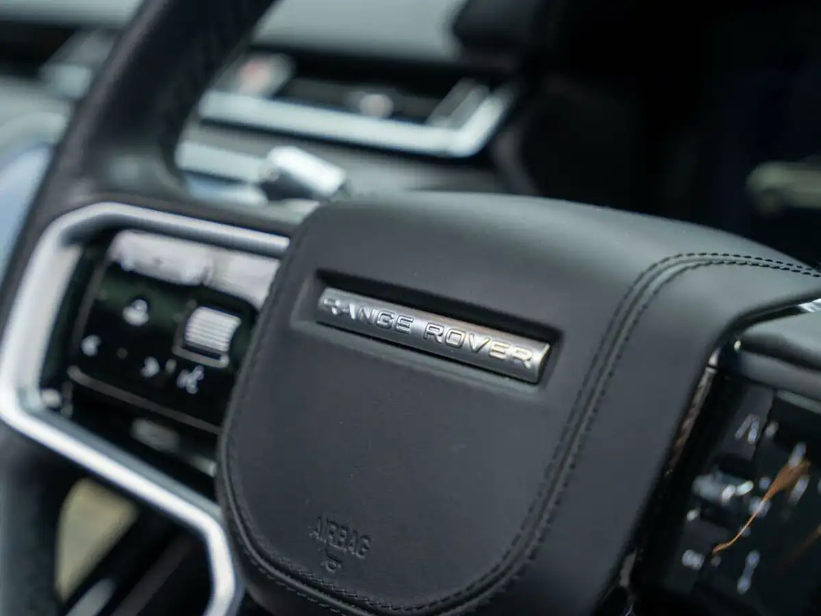 2022-land-rover-range-rover-velar-30-d300-r-dynamic-hse-big-27