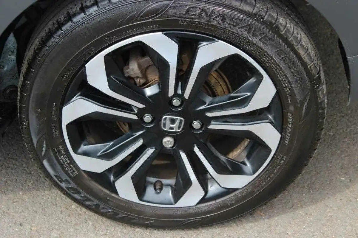 2020-honda-jazz-15-i-mmd-crosstar-ex-big-19