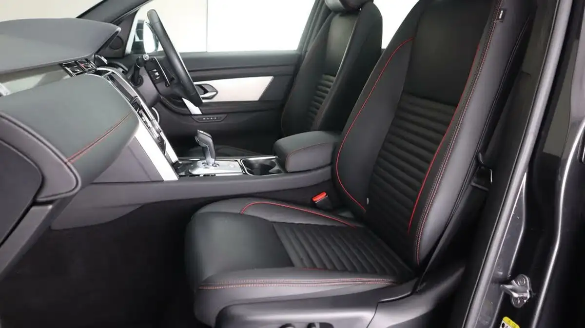 2022-land-rover-discovery-sport-20-d200-r-dynamic-se-big-14