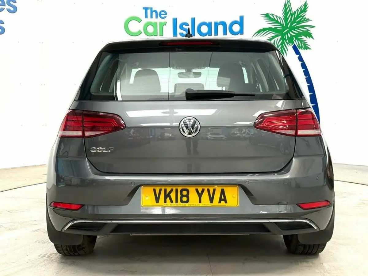 2018-volkswagen-golf-10-tsi-se-nav-110ps-ss-hatchback-5d-big-7