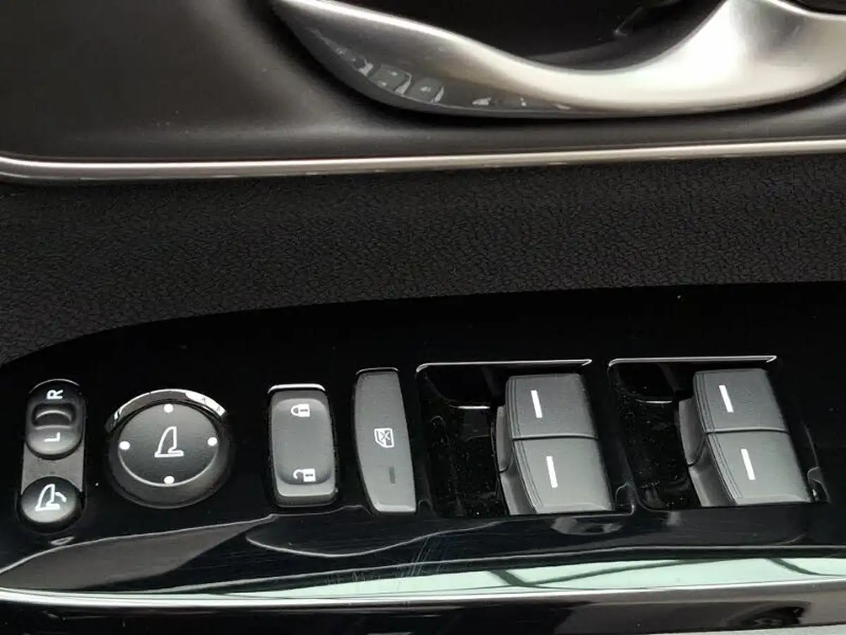 2019-honda-cr-v-20-i-mmd-se-4wd-big-17