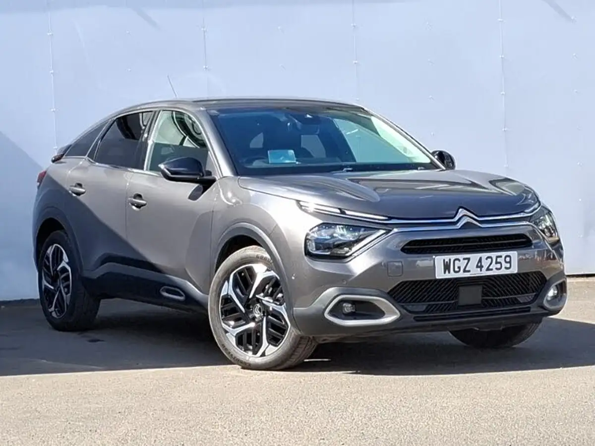 2022-citroen-c4-12-puretech-shine-130ps-big-0