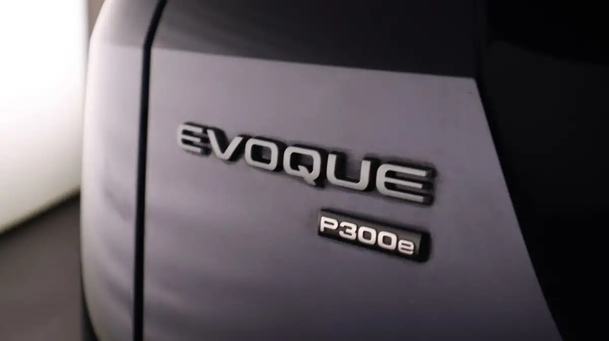 2021-land-rover-range-rover-evoque-15-p300e-r-dynamic-s-big-20