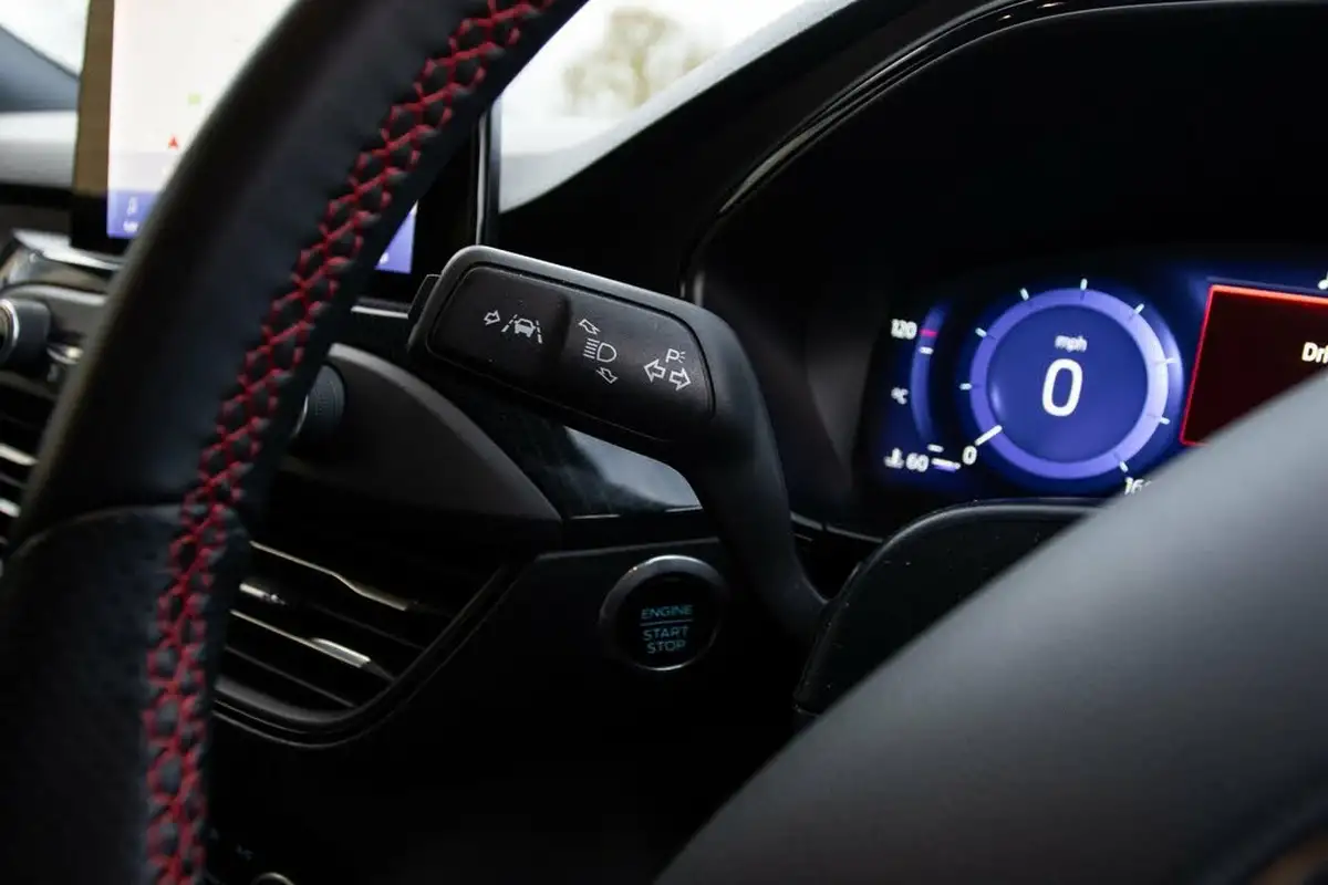 2022-ford-focus-big-16