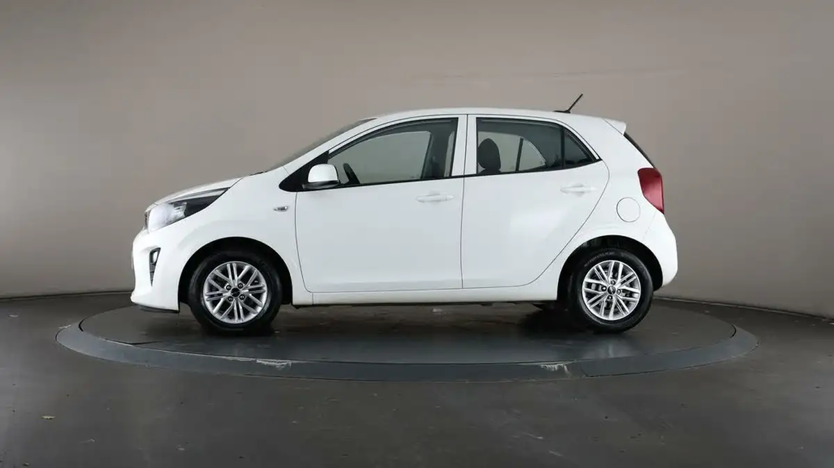2022-kia-picanto-10-2-big-35