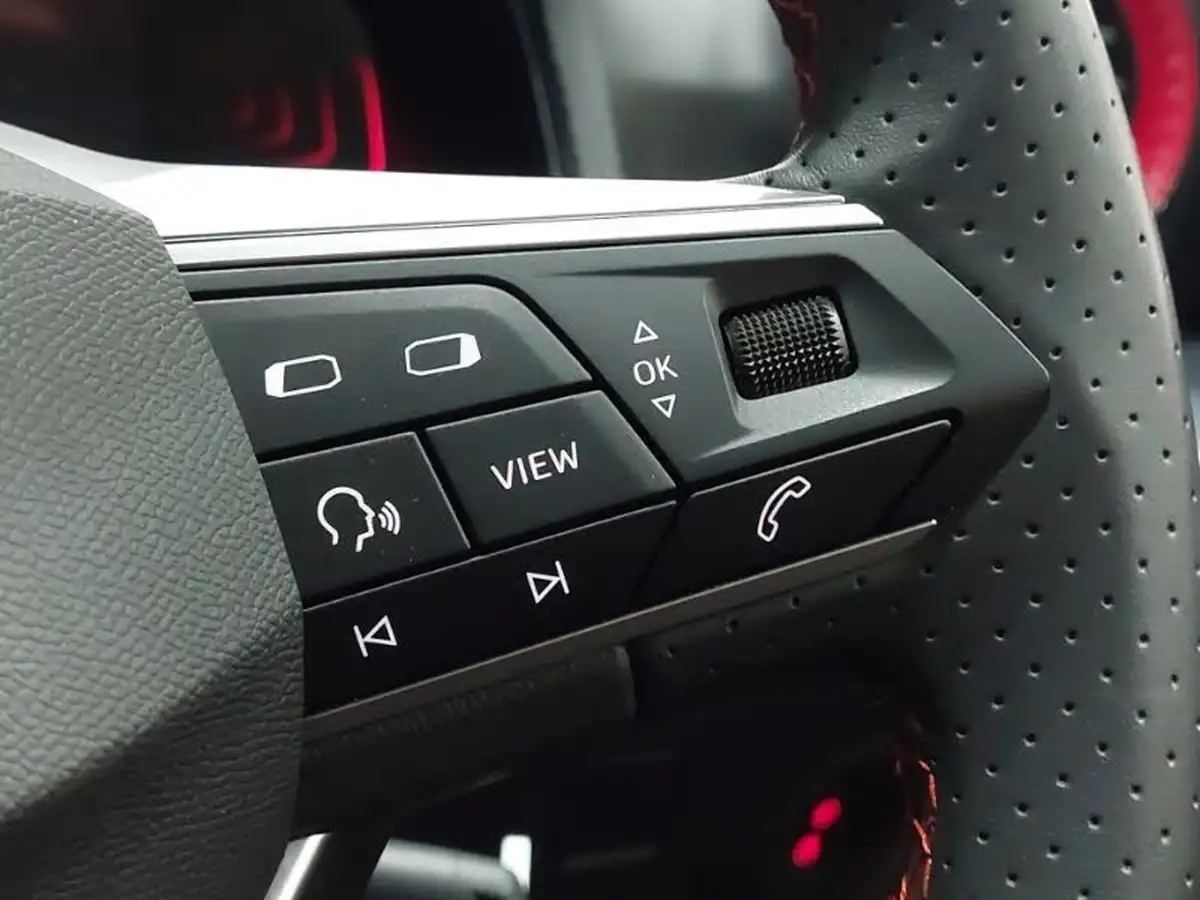 2024-seat-arona-10-tsi-fr-110ps-big-17