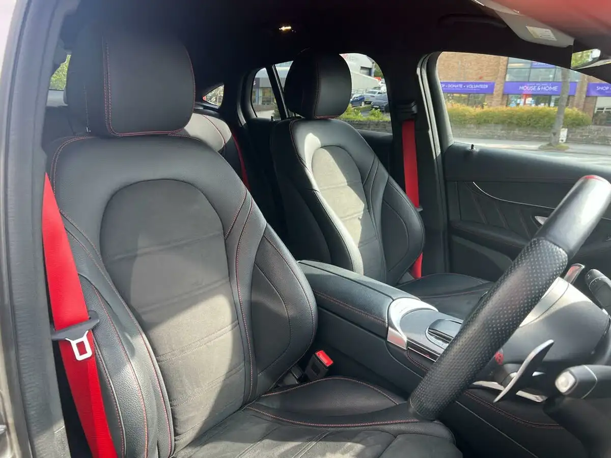 2020-mercedes-benz-glc-class-30-glc-amg-43-coupe-4d-big-11