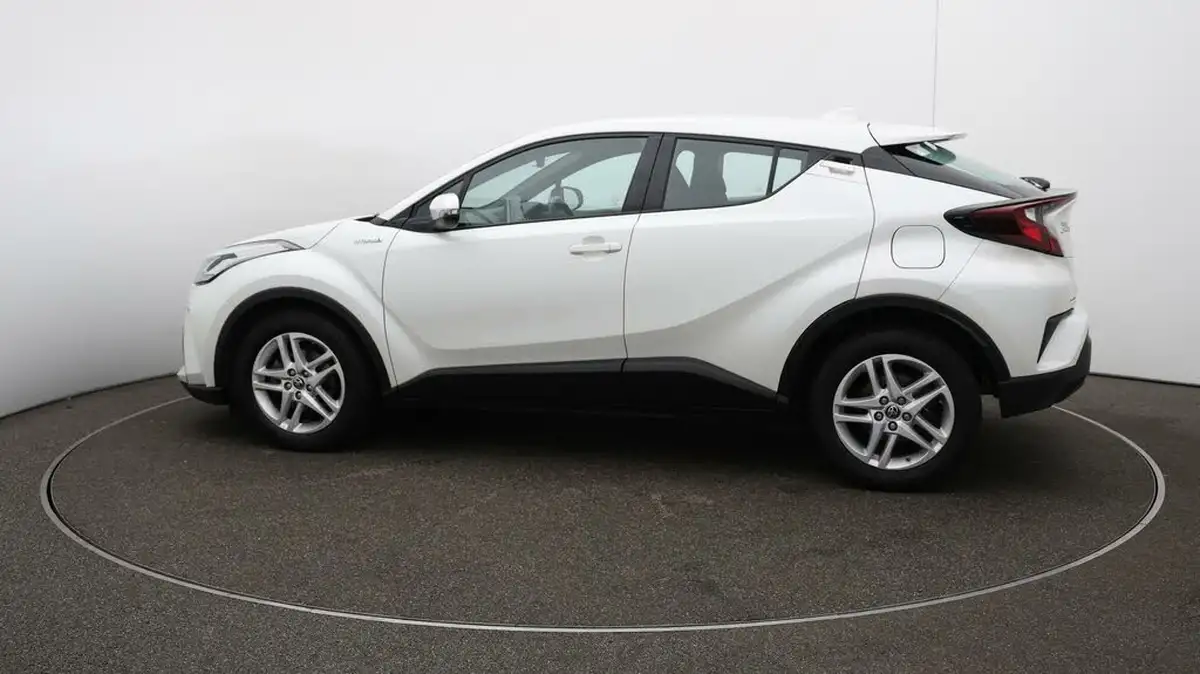 2022-toyota-c-hr-18-vvt-i-icon-big-59