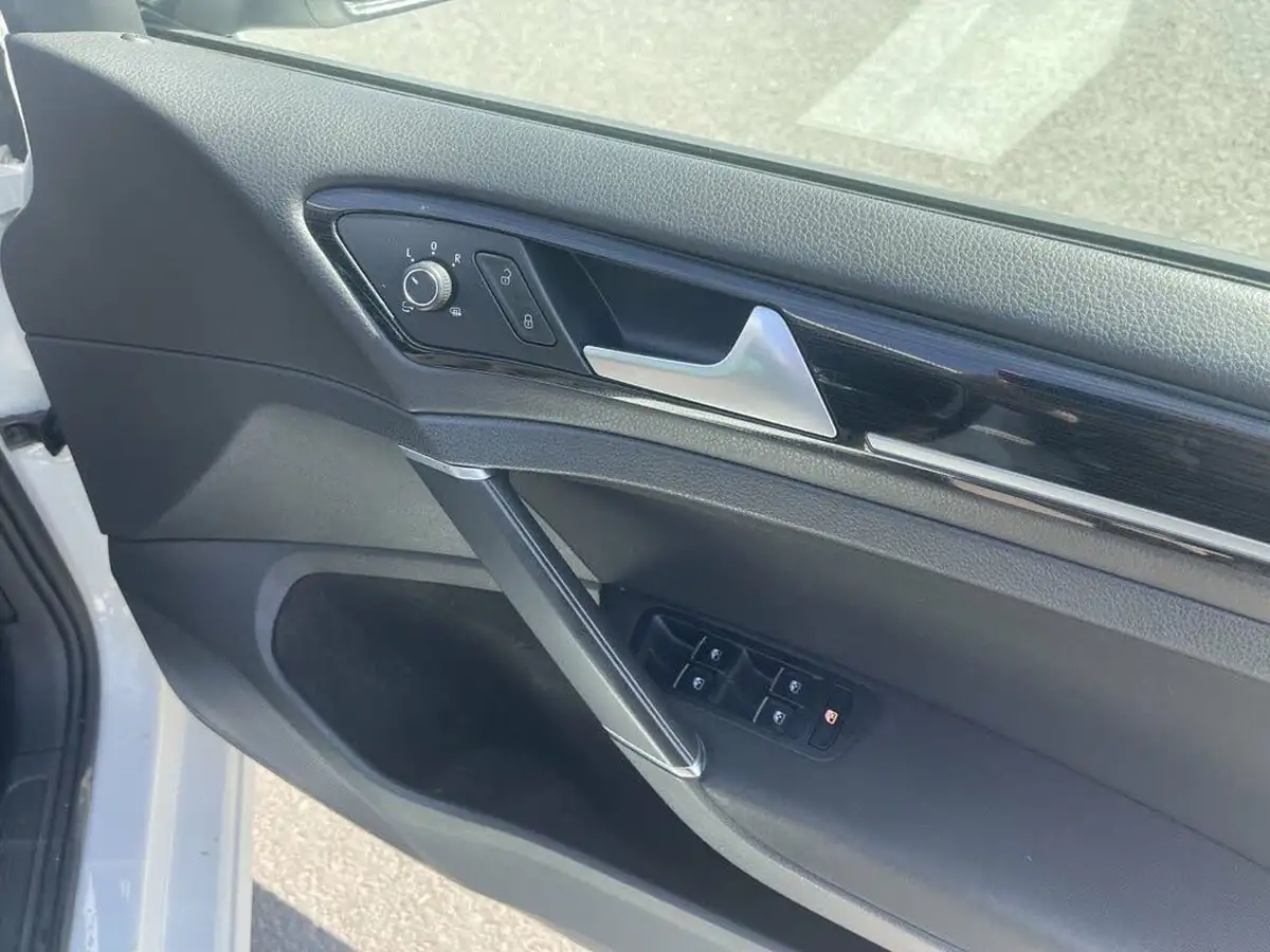 2019-volkswagen-golf-sv-16tdi-gt-edition-big-14