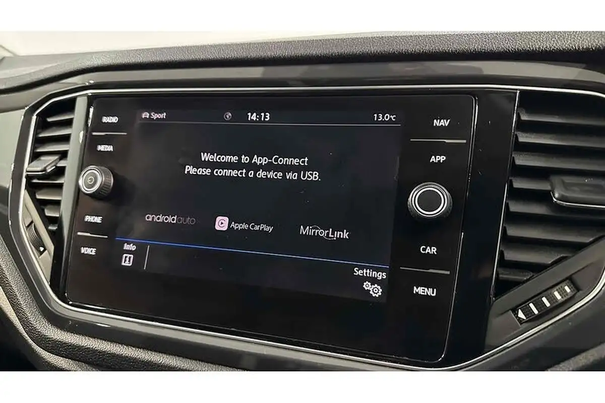 2019-volkswagen-t-roc-20tdi-sel-dsg-big-35