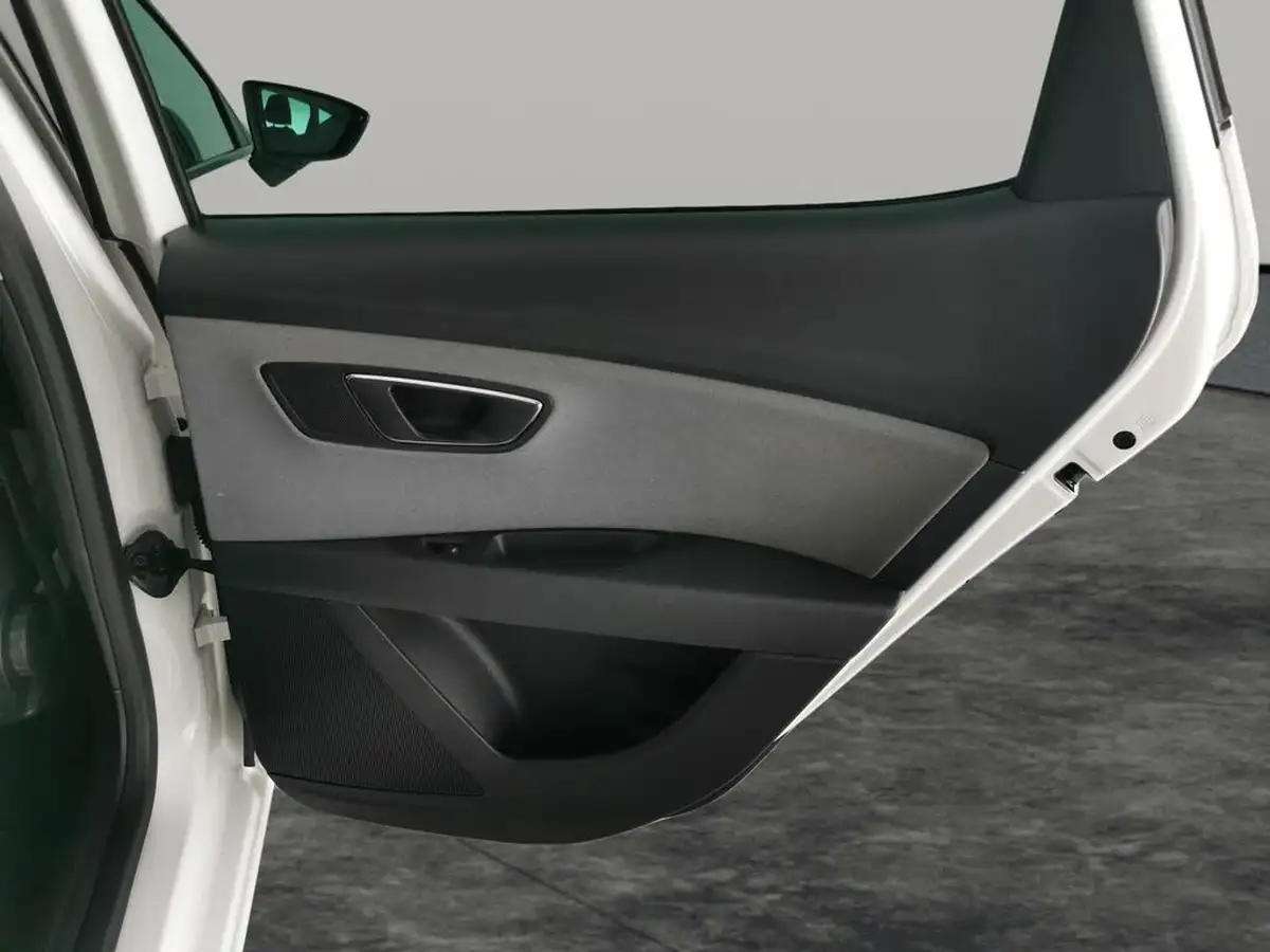 2020-seat-leon-10-tsi-se-dynamic-115ps-hatchback-big-34