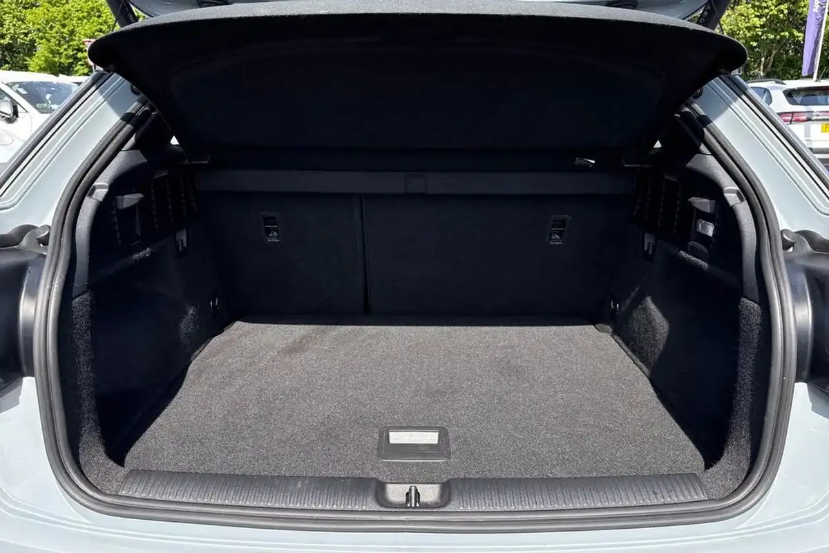 2021-audi-q2-15-35-tfsi-s-line-big-6