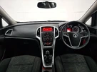 2013-vauxhall-astra-14-sri-turbo-140ps-1364cc-small-1