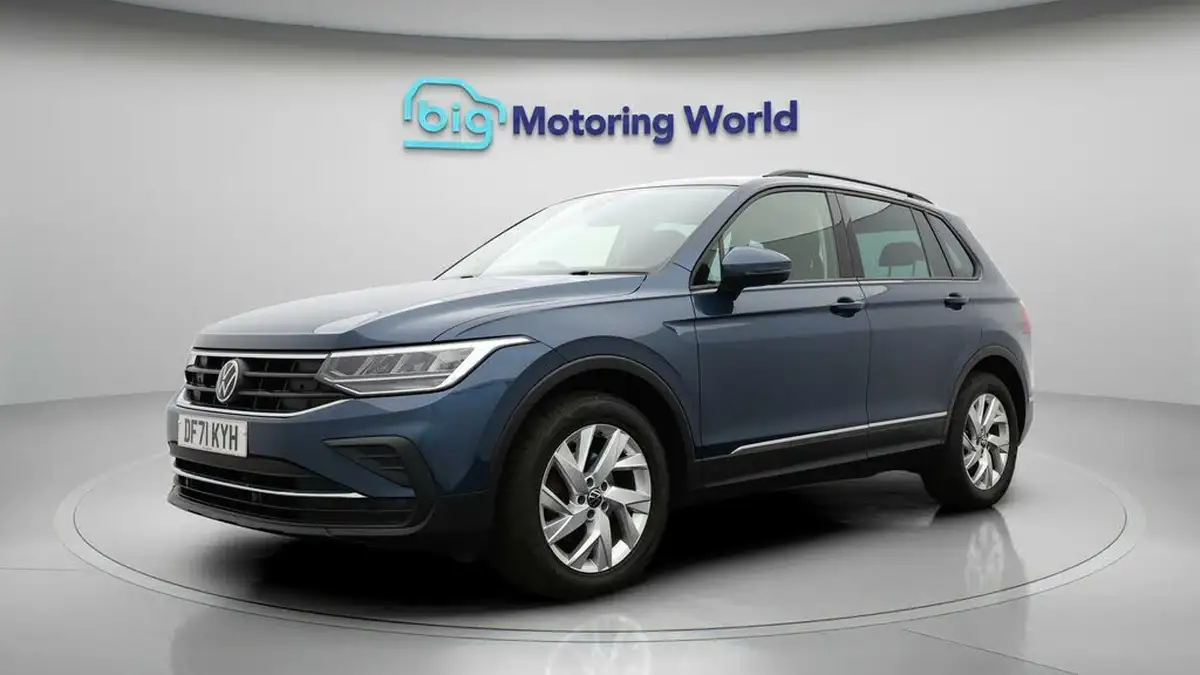 2022-volkswagen-tiguan-15-tsi-life-150ps-big-2